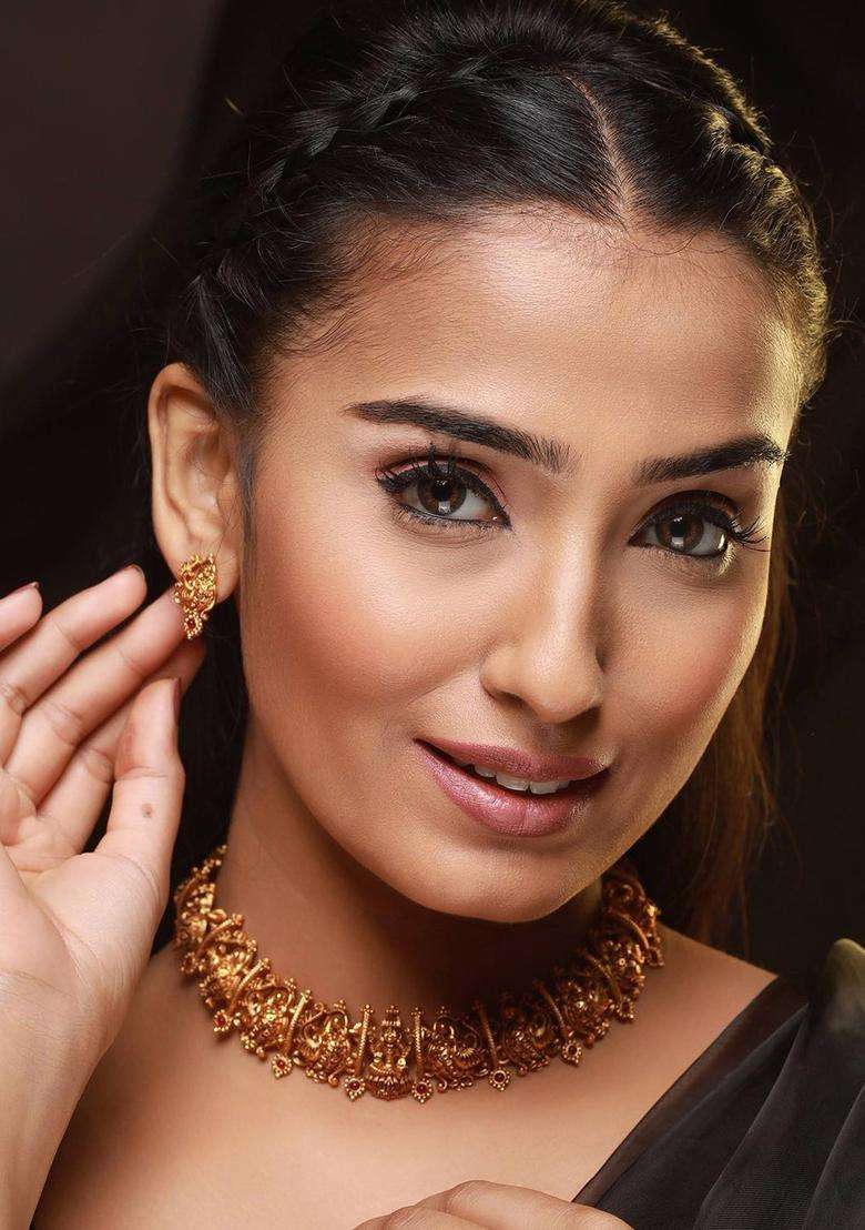 Gold-Plated Artificial Stones Studded Temple Choker Jewellery Set for Women | Traditional Temple Jewellery for Wedding & Festive Wear | Gift for Her - Indya