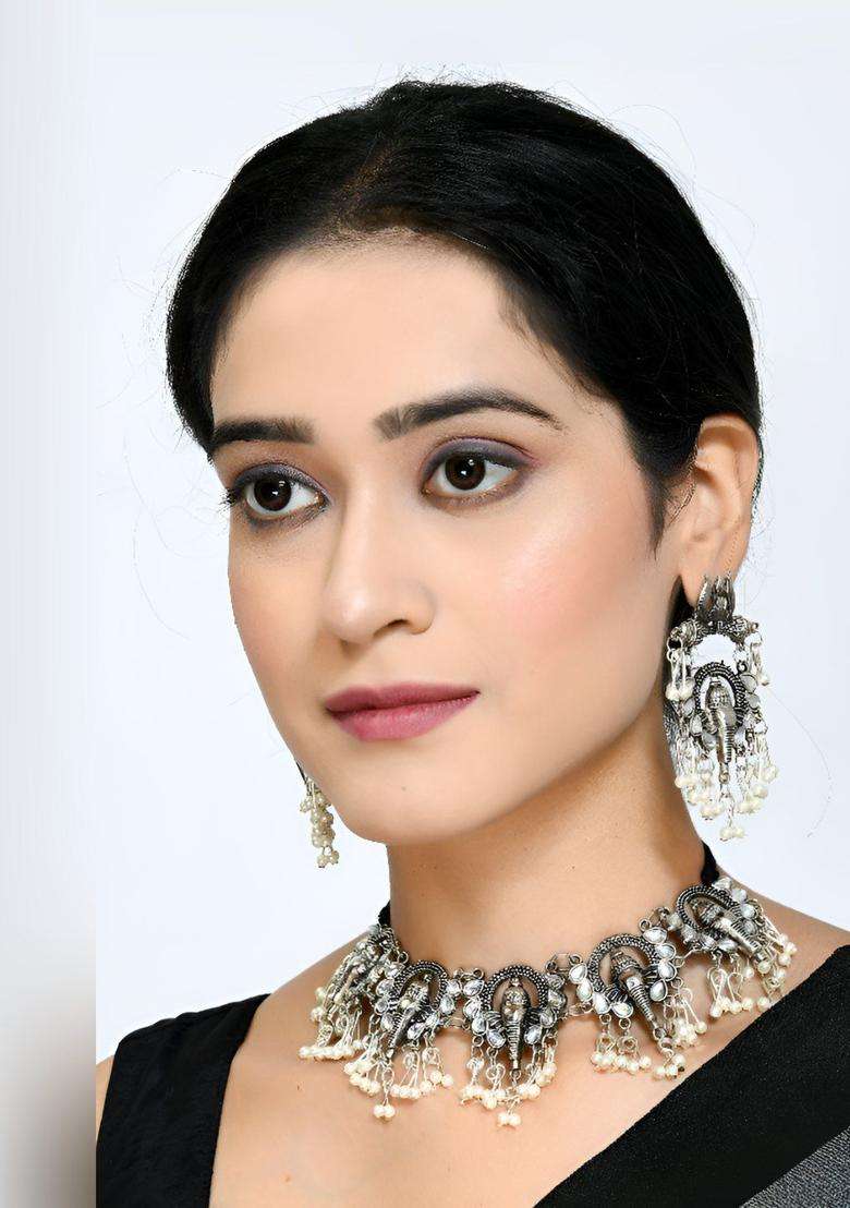 Silver-Plated Stones Studded & Pearls Beaded Temple Choker Necklace & Earrings for Women | Traditional Temple Jewellery for Wedding & Festive Wear | Gift for Her - Indya