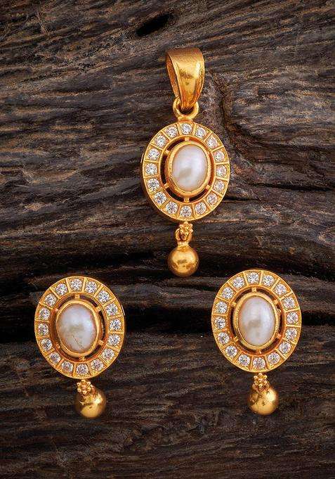 Gold-Plated Embellished Bridal 92.5 Silver Stone Pearl Pendent Set for Women | Traditional Temple Jewellery for Wedding & Festive Wear | Gift for Her