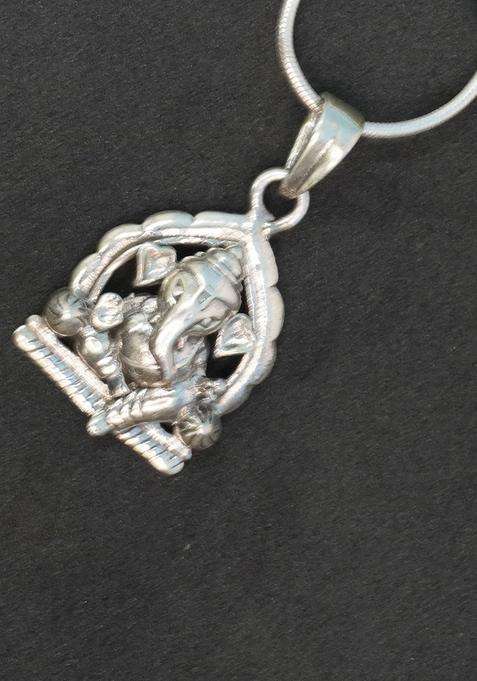 Ganesha Silver Pendent for Men & Women | Traditional Temple Jewellery for Wedding & Festive Wear | Festive Gift