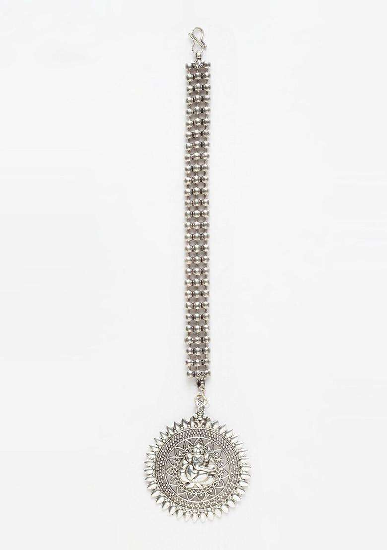 Oxidized Silver-Plated Filigree-Work Handcrafted Maang Tikka for Women | Traditional Temple Jewellery for Wedding & Festive Wear | Gift for Her - Indya