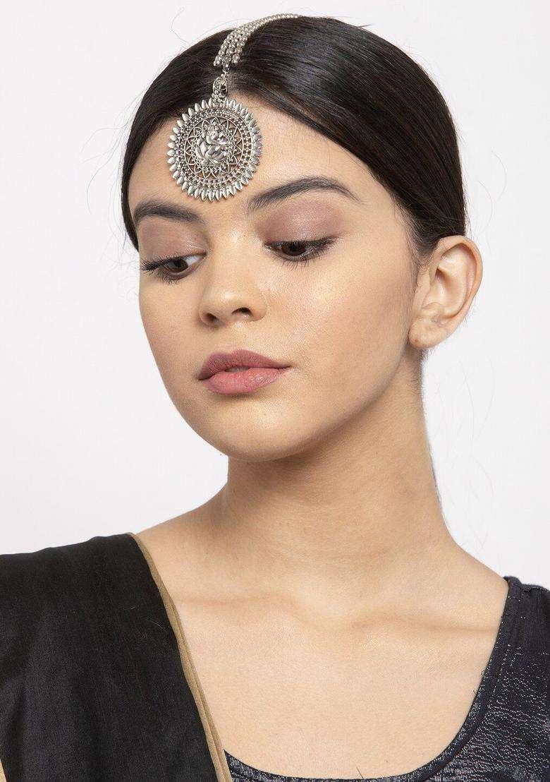 Oxidized Silver-Plated Filigree-Work Handcrafted Maang Tikka for Women | Traditional Temple Jewellery for Wedding & Festive Wear | Gift for Her - Indya