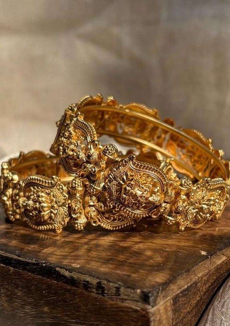 Bangle for Women | Traditional Temple Jewellery for Wedding & Festive Wear | Gift for Her - Indya
