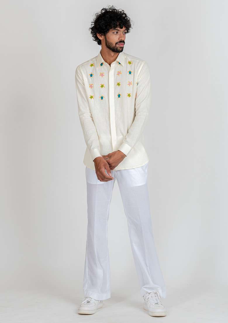 White Multicolour Hand Embroidered Peppy Turtle Shirt For Men - Indya