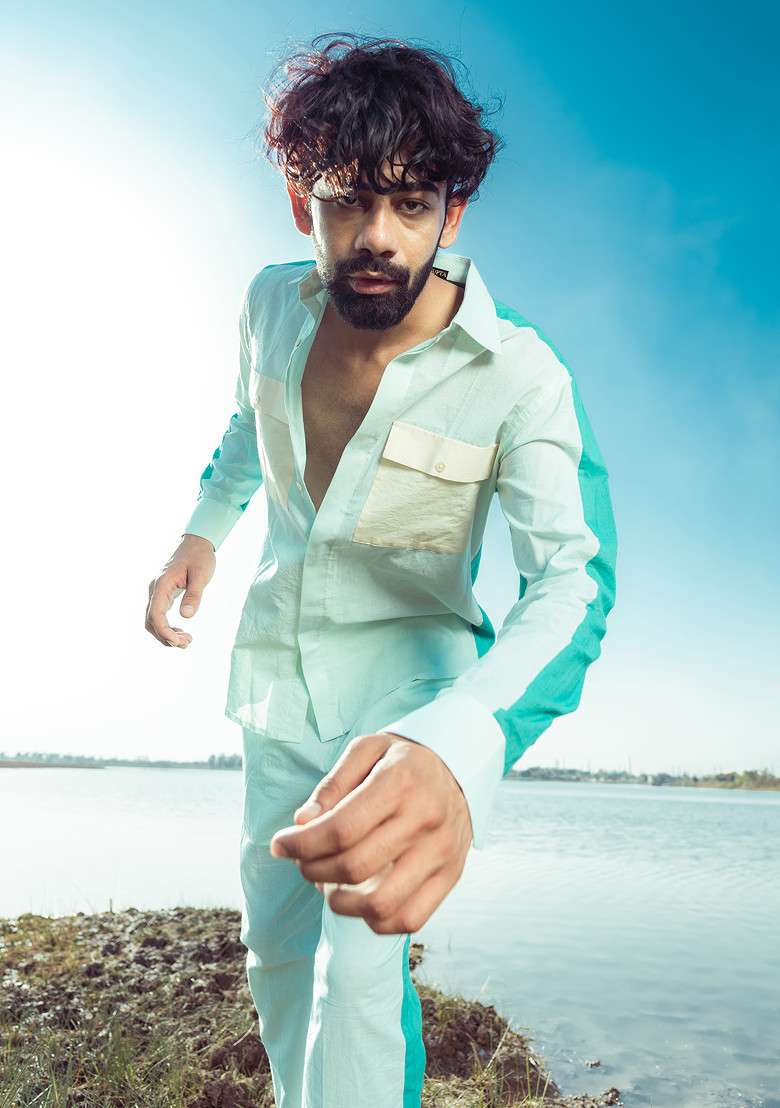 Blue Colour Blocked Serene Marine Shirt For Men - Indya
