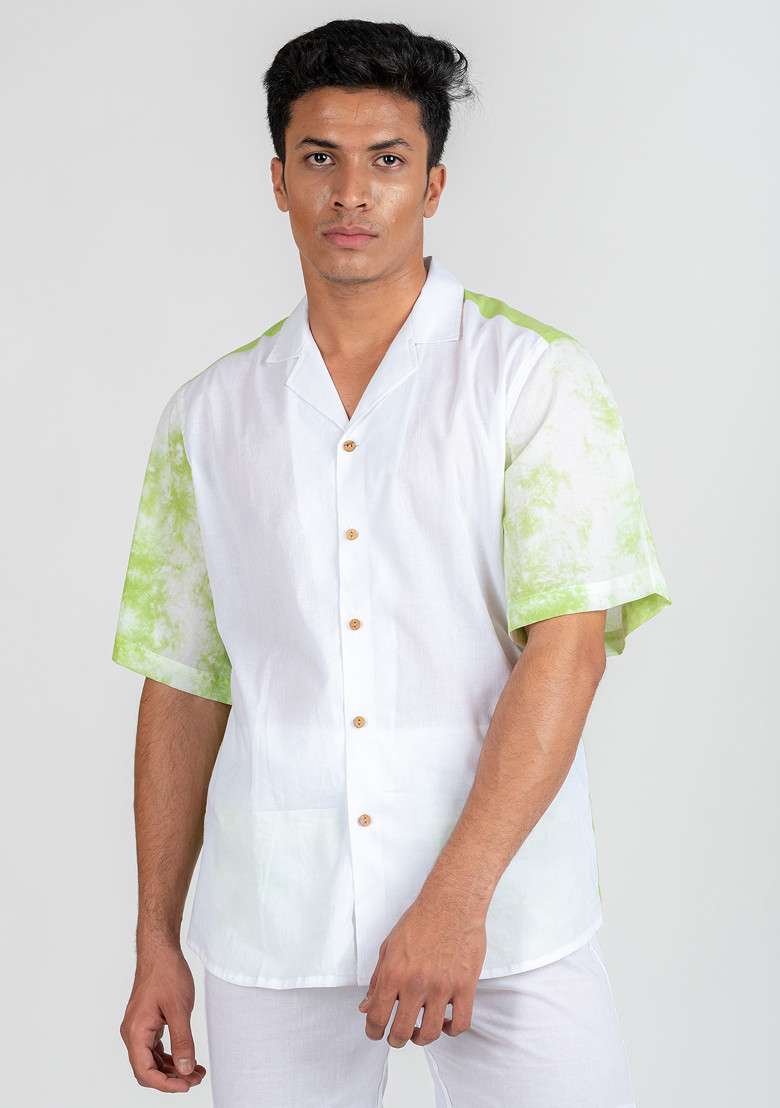 Green Tie And Dye Printed Scene Shirt For Men - Indya