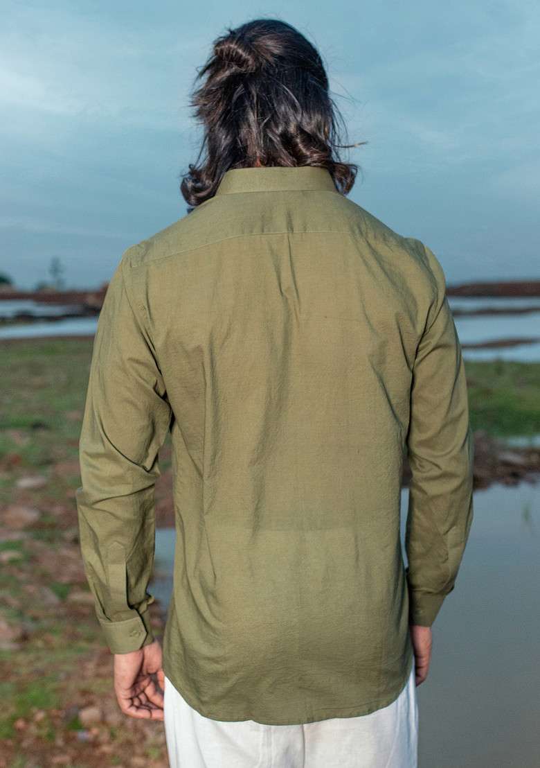 Green Hand Dyed Jalapeno Rays Shirt For Men - Indya