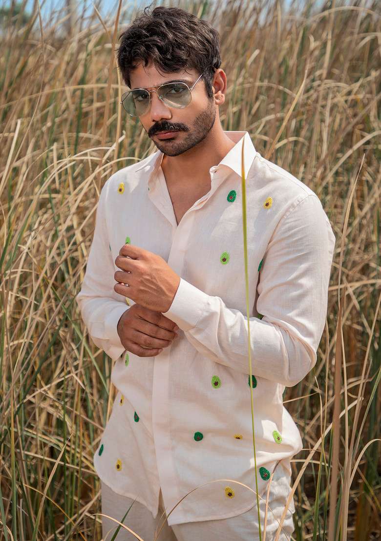Pink Hand Embroidered Avo Bravo Shirt For Men - Indya