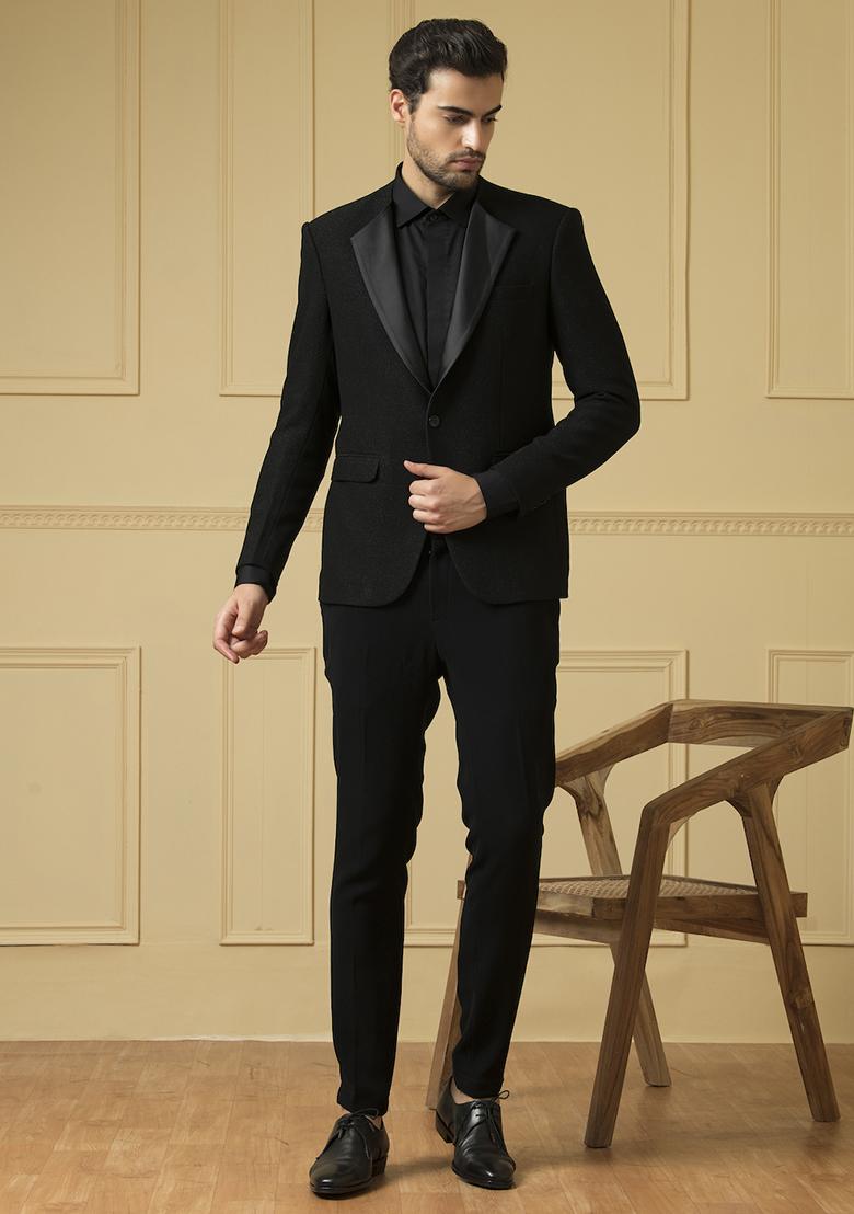 Black Sharp Blazer Set For Men