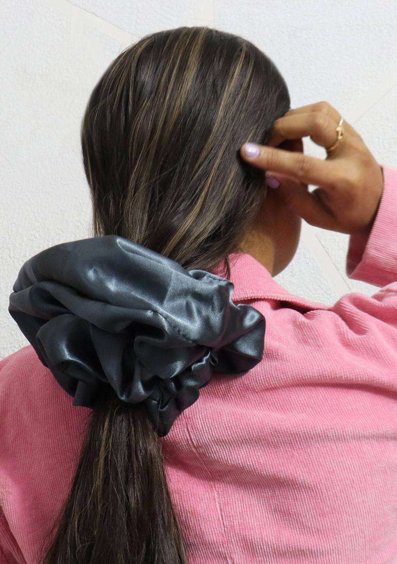 Grey Hair Accessories - Indya