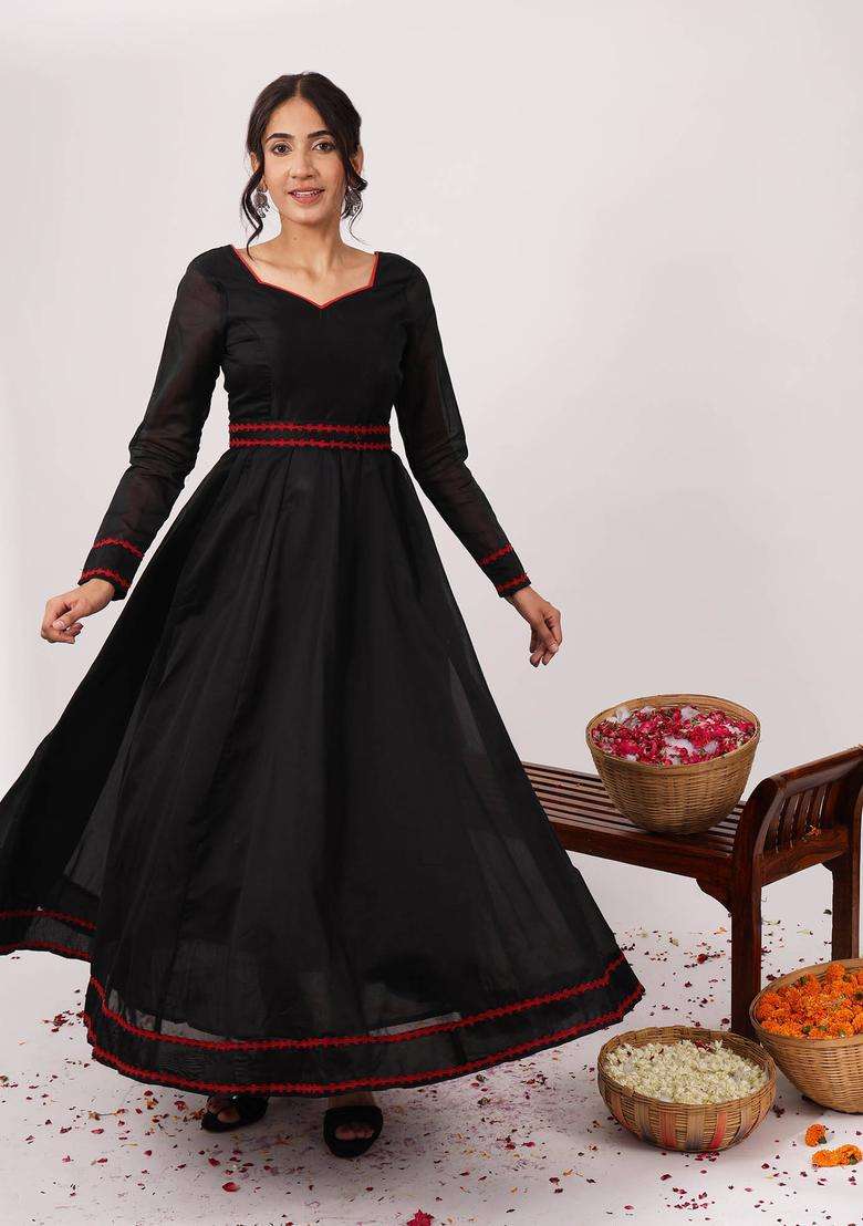 Black Royal Chanderi Anarkali Gown with Belt Set of 2 for Women Festive Wear - Indya
