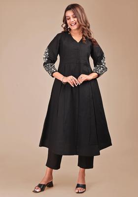 Black Embroidery Linen Co-Ord Set