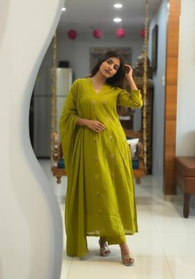 Green Floral Print Rayon Kurta Set