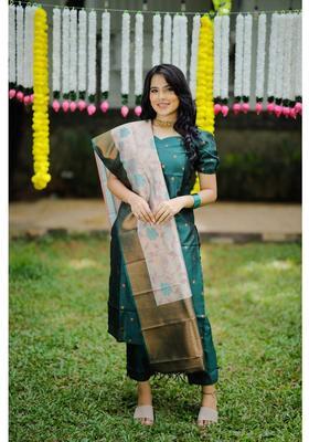Green Self Design Silk Blend Kurta Set