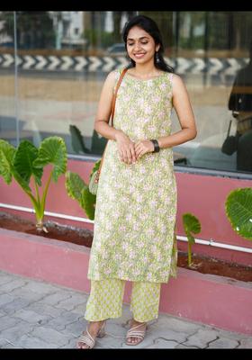 Green Floral Print Rayon Kurta Set