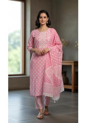 Pink Floral Print Cotton Kurta Set