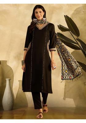 Black Embroidery Crepe Kurta Set