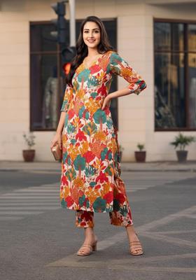 White Floral Print Rayon Kurta Set