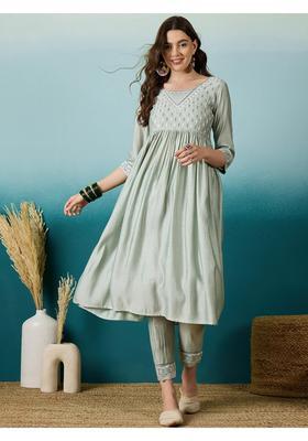 Green Embellished Silk Kurta Set