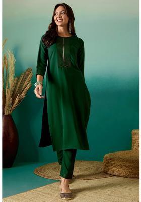 Green Embroidery Crepe Kurta Set