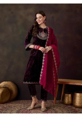 Purple Embroidery Velvet Kurta Set
