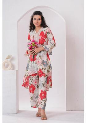 Red Floral Print Rayon Kurta Set
