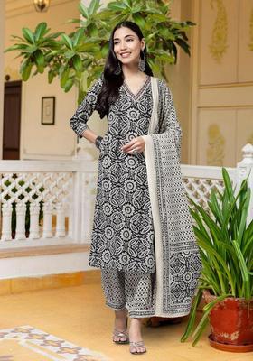 Grey Floral Print Cotton Kurta Set