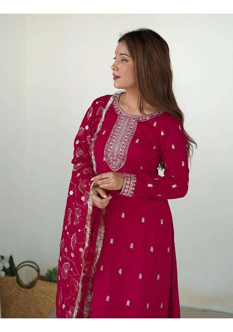 Pink Embroidery Georgette Kurta Set - Indya