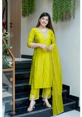 Green Embroidery Chanderi Kurta Set
