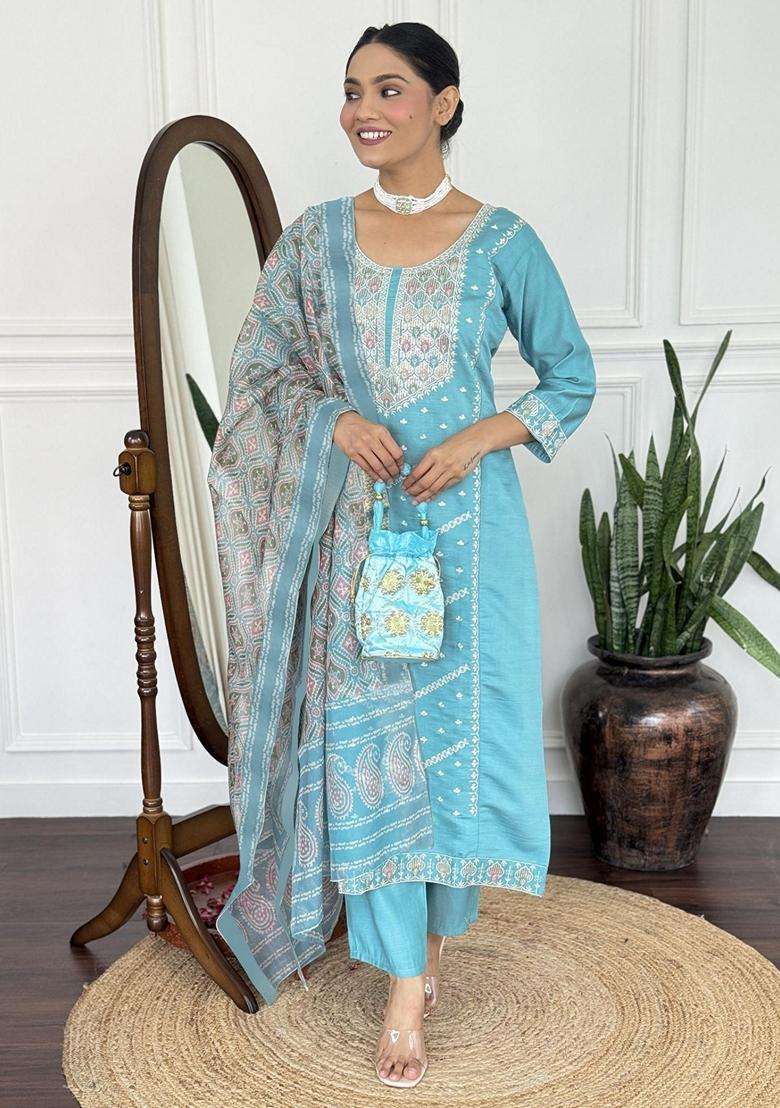Sky Blue Embroidery Silk Blend Kurta Set - Indya