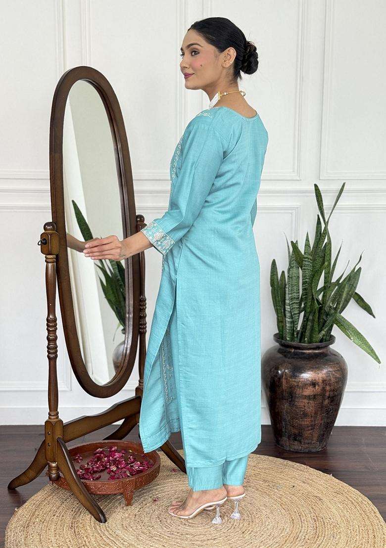 Sky Blue Embroidery Silk Blend Kurta Set - Indya