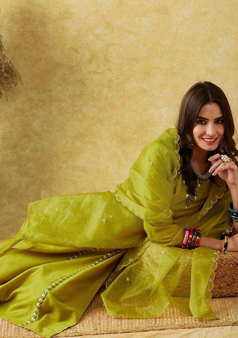 Green Embroidery Cotton Kurta Set - Indya