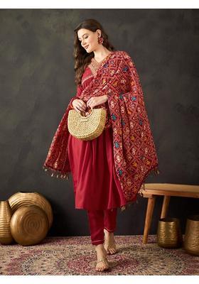 Maroon Embroidery Crepe Kurta Set