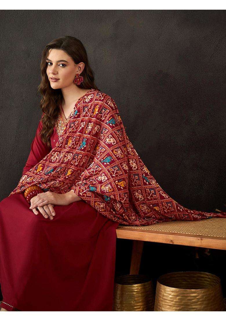 Maroon Embroidery Crepe Kurta Set - Indya