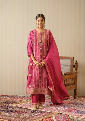 Magenta Printed Silk Blend Kurta Set