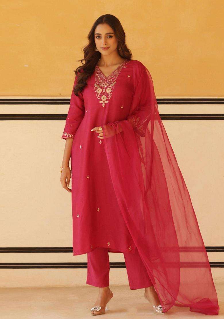 Pink Embroidery Rayon Kurta Set - Indya
