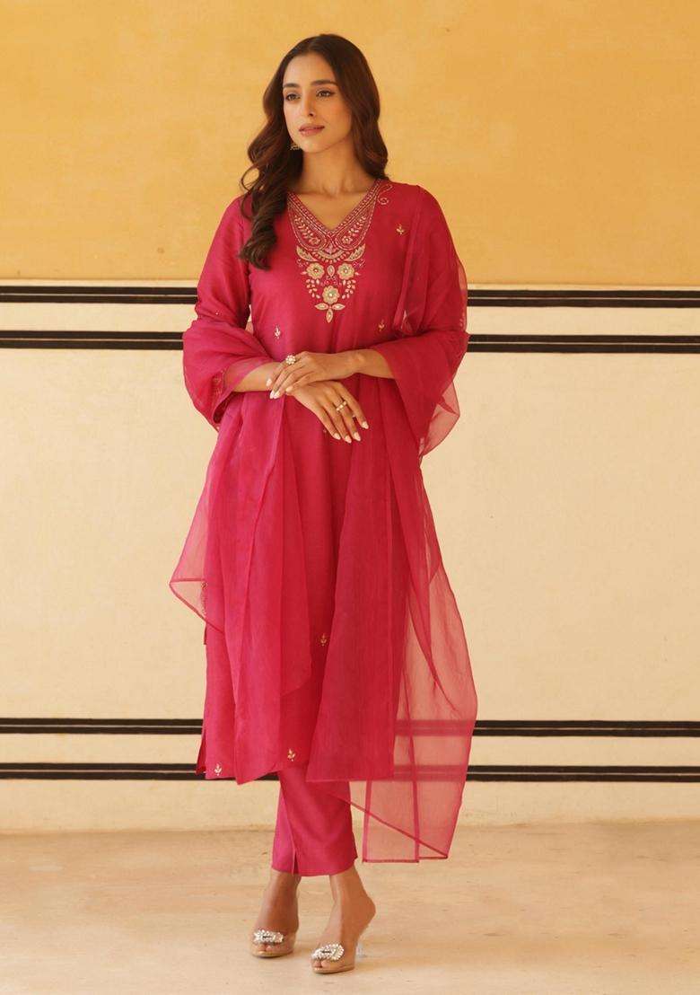 Pink Embroidery Rayon Kurta Set - Indya