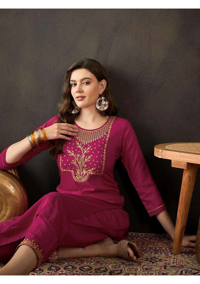 Pink Embroidery Silk Blend Kurta Set - Indya