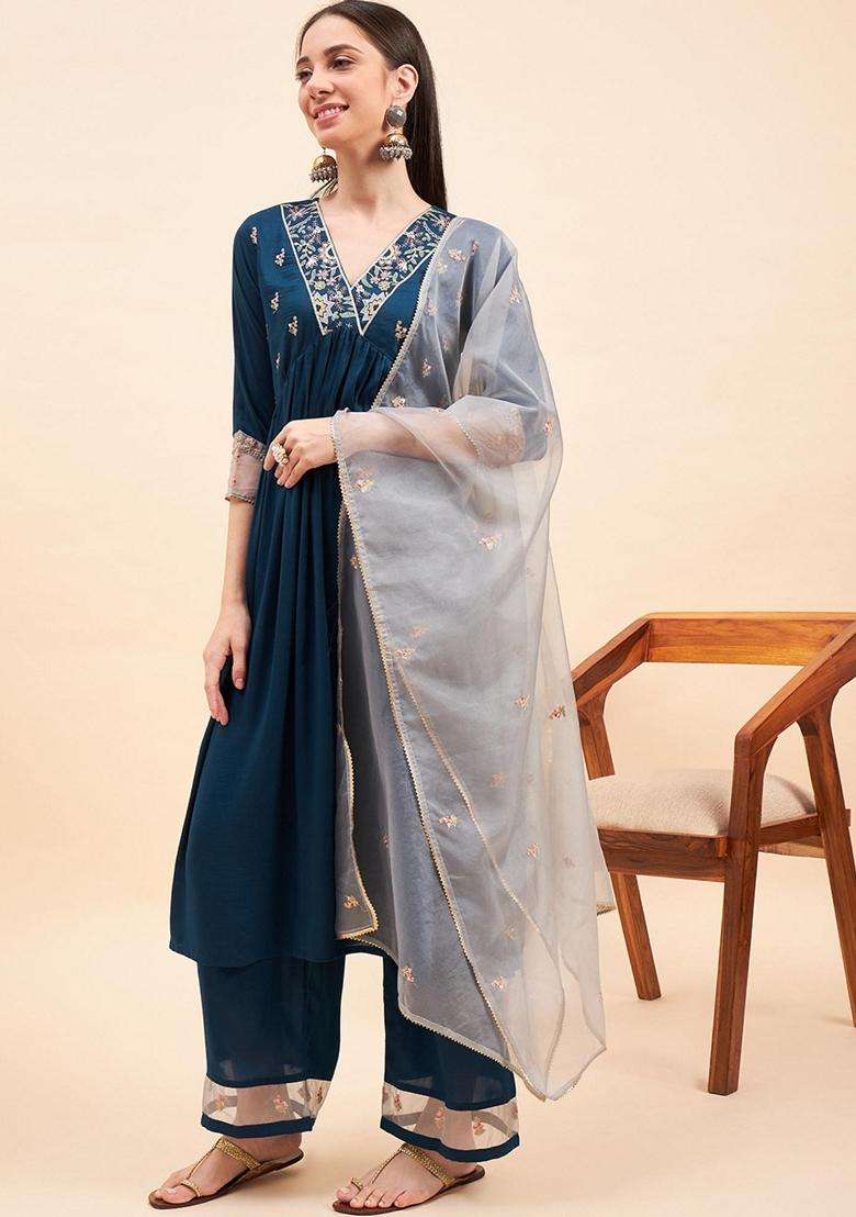 Blue Embroidery Silk Blend Kurta Set - Indya