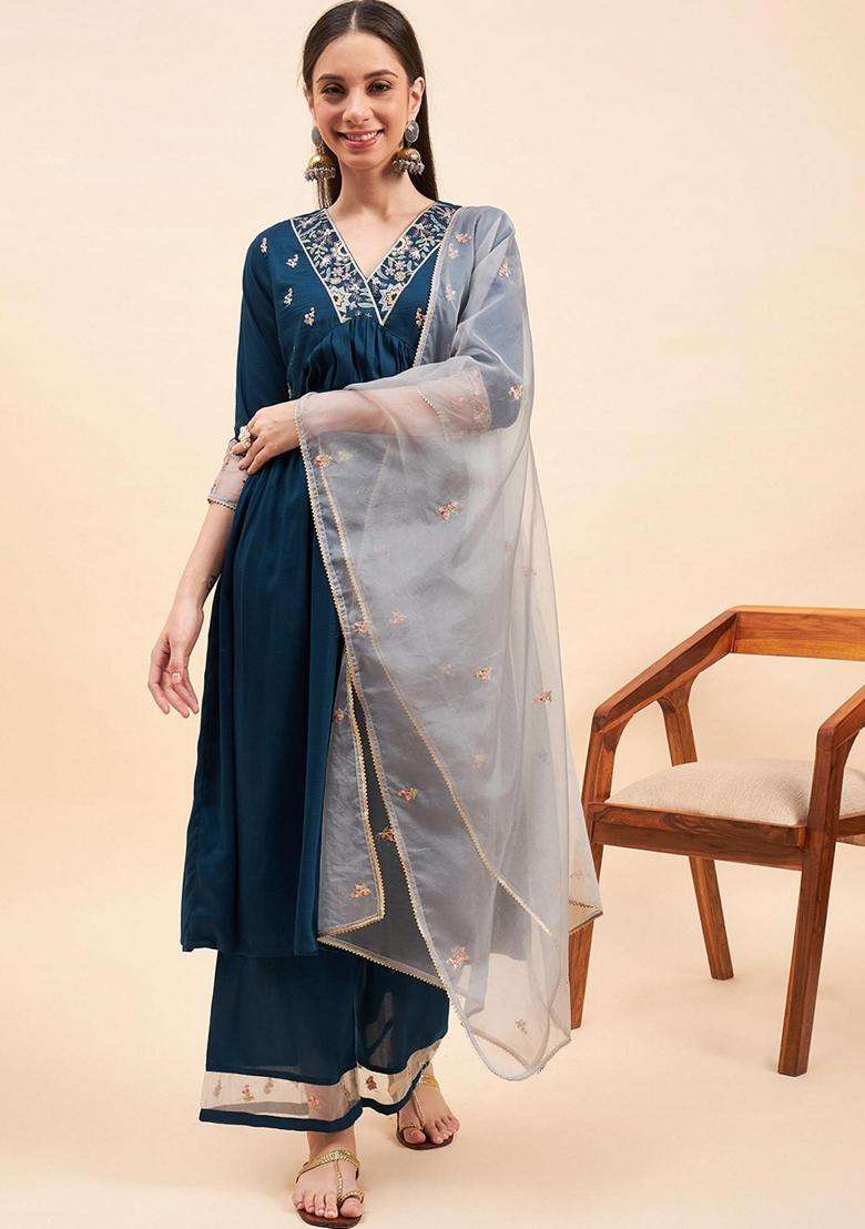 Blue Embroidery Silk Blend Kurta Set - Indya