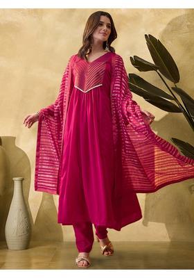 Magenta Solid Silk Blend Kurta Set