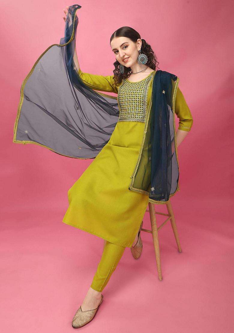 Green Embroidery Cotton Kurta Set - Indya