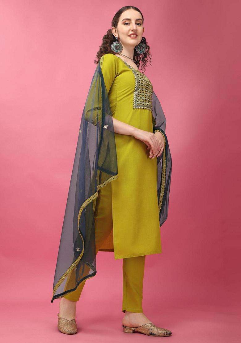 Green Embroidery Cotton Kurta Set - Indya