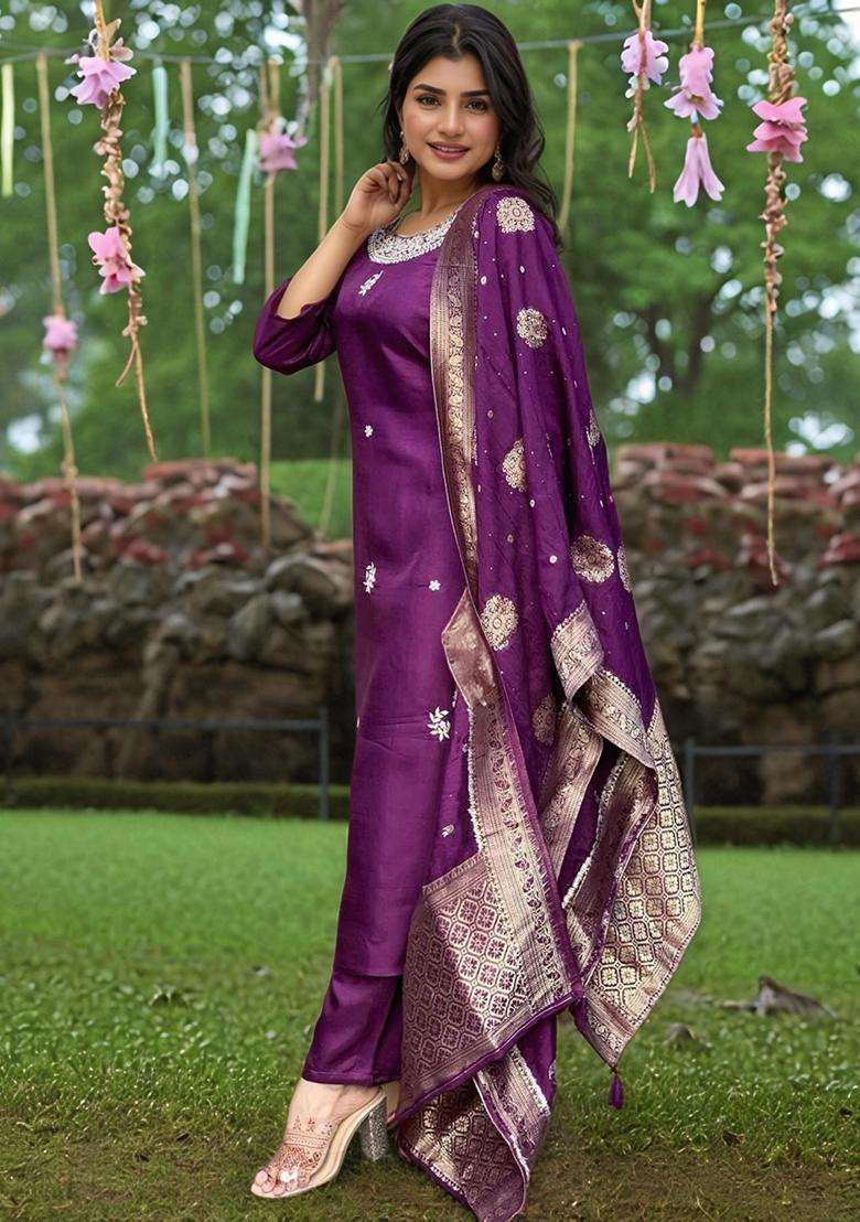 Purple Embroidery Rayon Kurta Set - Indya