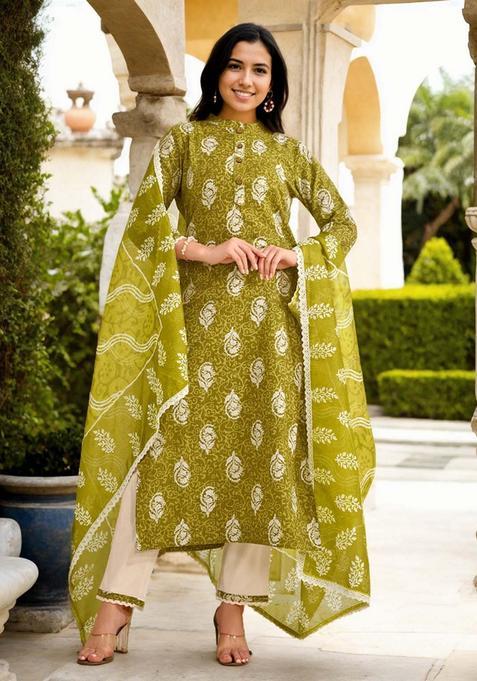 Green Floral Cotton Kurta Set — view on Indya