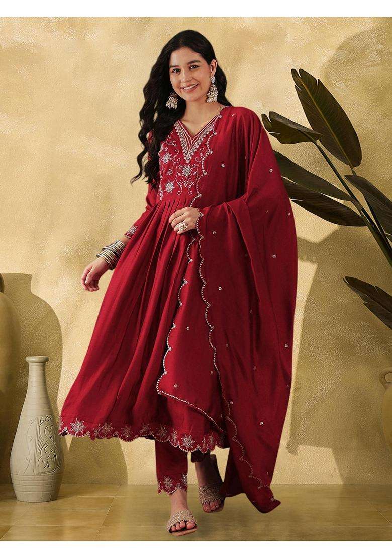 Red Embroidery Silk Blend Kurta Set - Indya