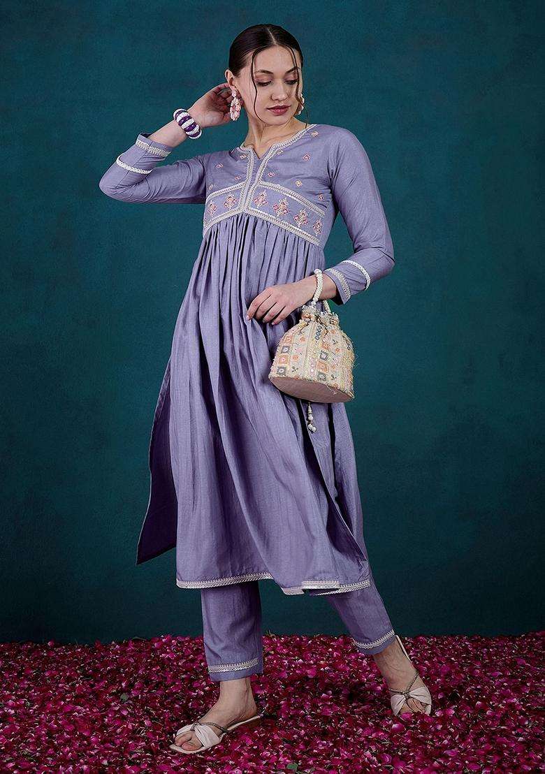 Purple Embroidery Silk Blend Kurta Set - Indya