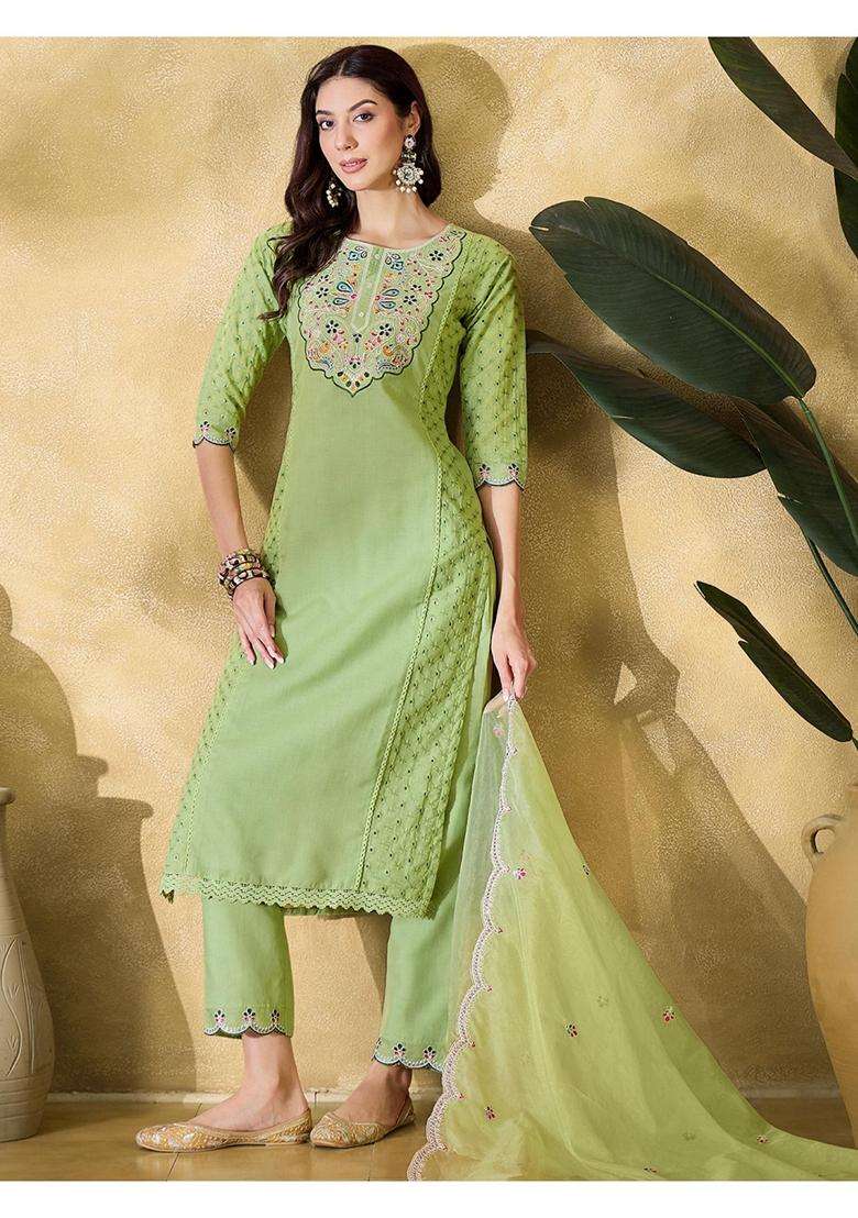 Green Embroidery Silk Blend Kurta Set - Indya