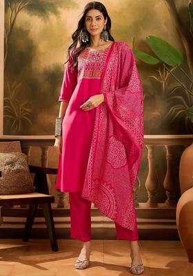 Pink Embroidery Muslin Kurta Set
