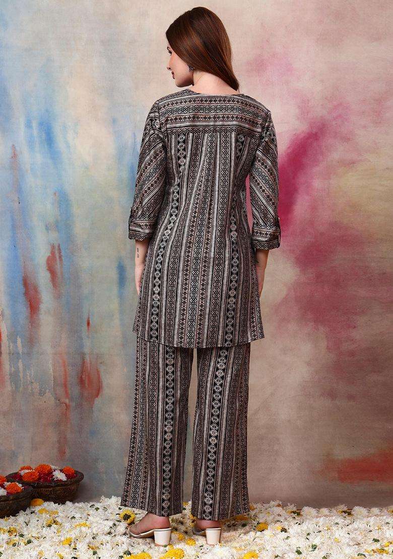 Black Abstract Cotton Co-Ord Set - Indya